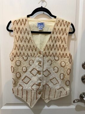 SOHO Compagnie Vintage Cream & Tan Knit Vest